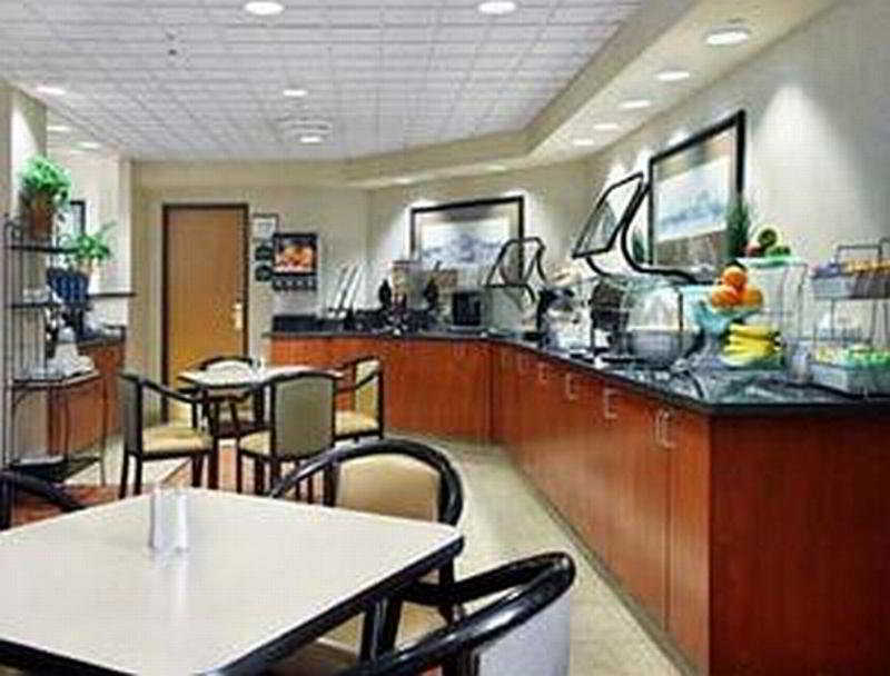 Spark By Hilton Greensboro Dış mekan fotoğraf