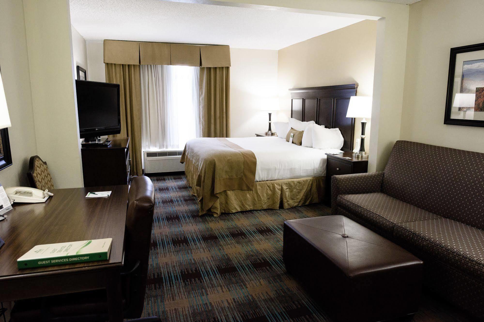 Spark By Hilton Greensboro Dış mekan fotoğraf